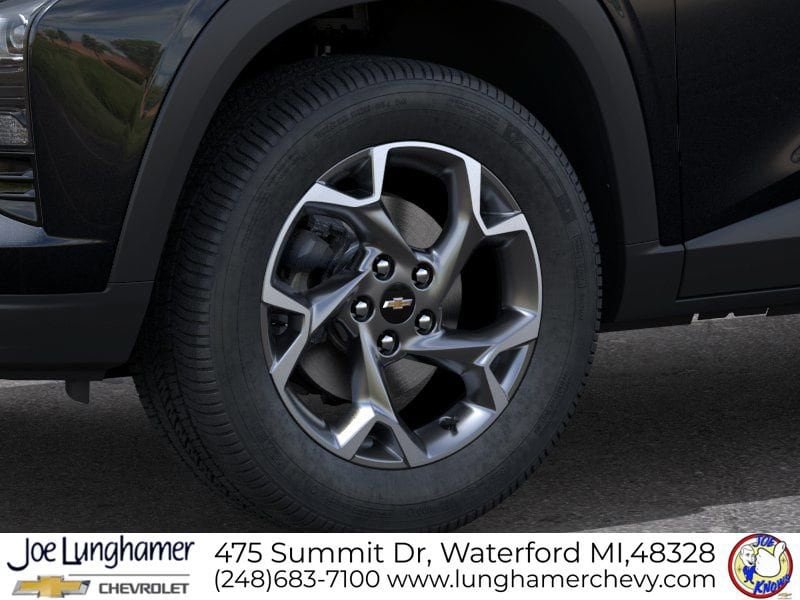 New 2026 Chevrolet Trax LT w/ LT Convenience Package FWD image 9