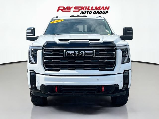 Used 2025 GMC Sierra 3500 AT4 w/ AT4 Premium Plus Package AWD/4WD image 2