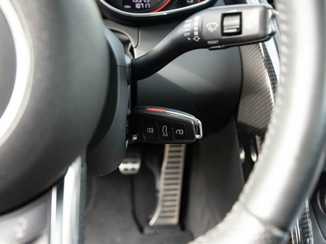 Used 2015 Audi R8 V10 image 39