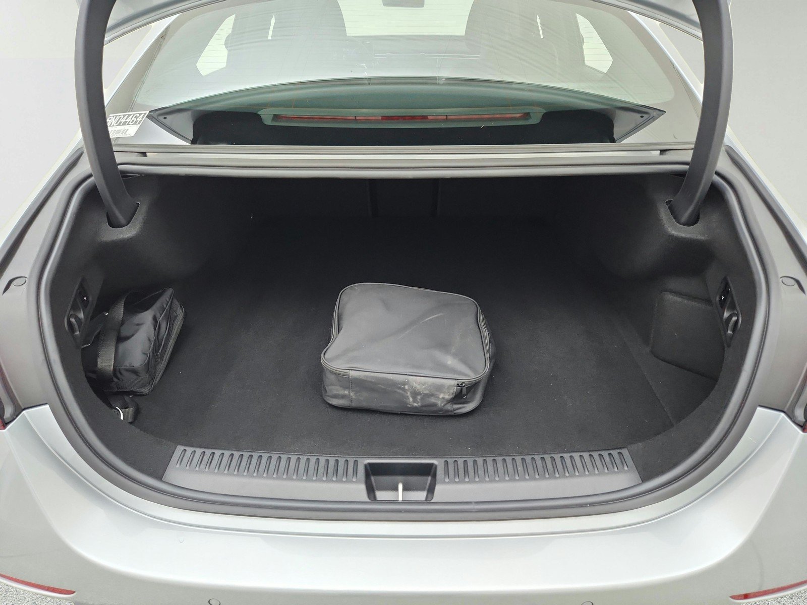 Certified 2025 Mercedes-Benz E 53 AMG e 4MATIC Sedan image 30
