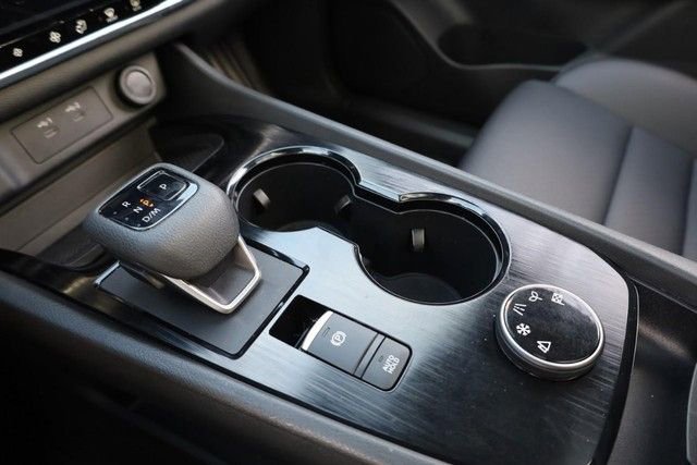 Certified 2025 Nissan Rogue SV w/ SV Premium Package image 19