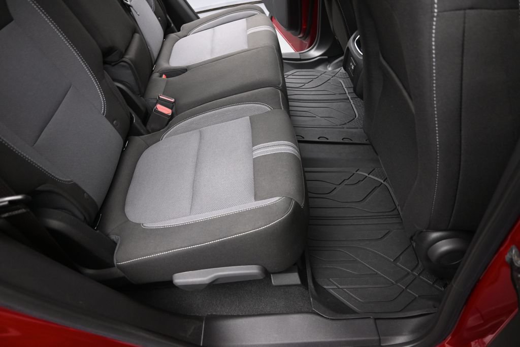Used 2023 Chevrolet Blazer LT w/ Convenience Package FWD image 19