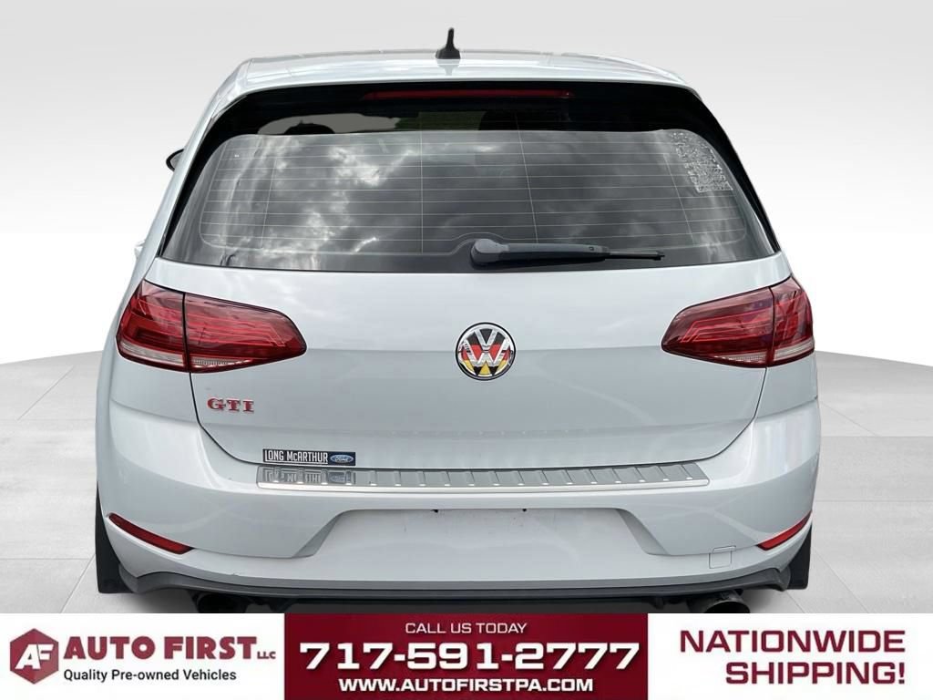 Used 2020 Volkswagen GTI SE FWD image 5