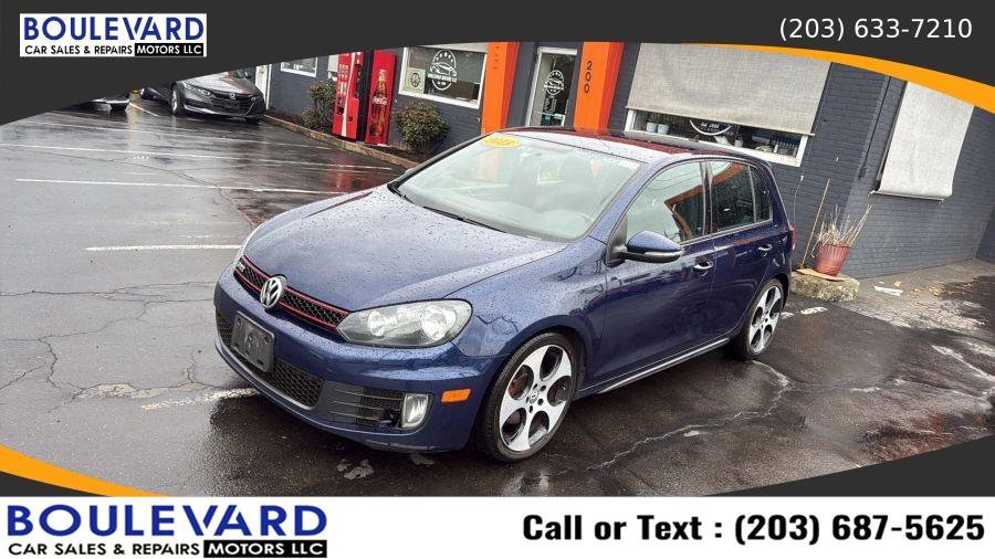 Used 2013 Volkswagen Golf 4-Door FWD image 3