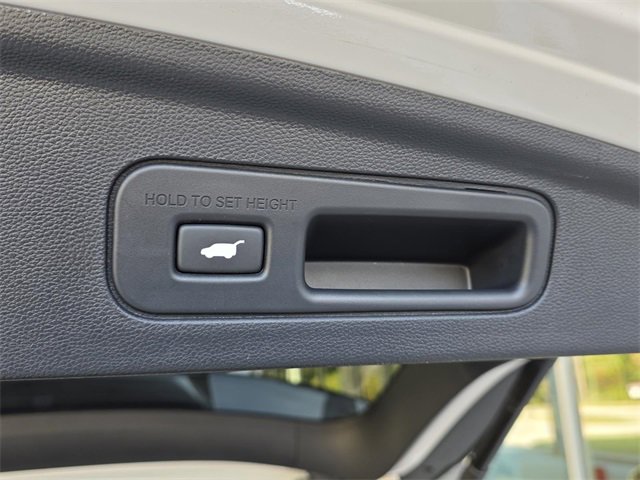 Used 2025 Acura MDX w/ Technology Package image 15