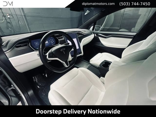 Used 2017 Tesla Model X 90D AWD/4WD image 17