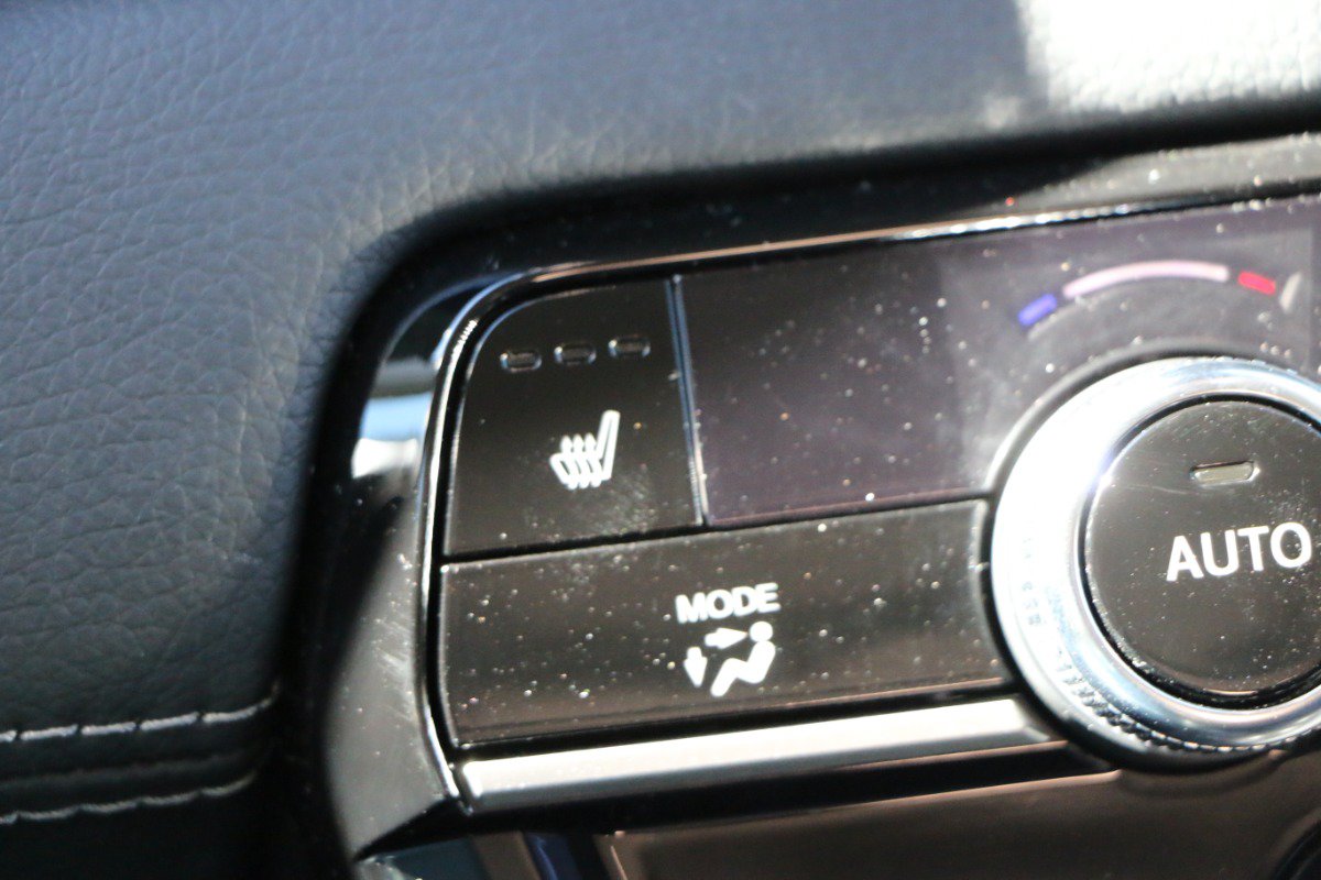 Used 2025 Honda Pilot Touring image 25