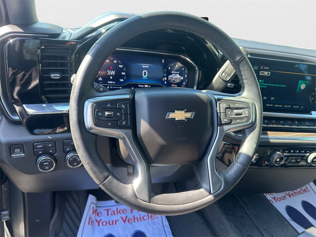 Used 2024 Chevrolet Silverado 1500 LT w/ Z71 Off-Road Package image 17