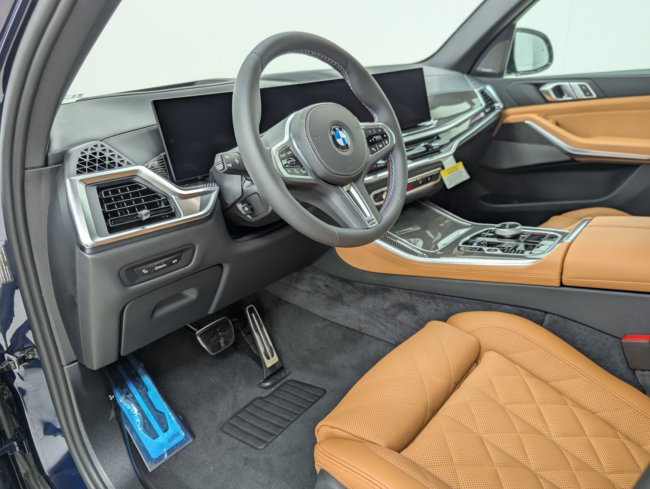 New 2026 BMW X5 M60i image 4