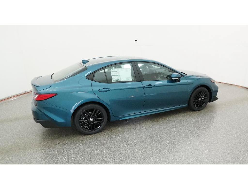 New 2026 Toyota Camry SE FWD image 10