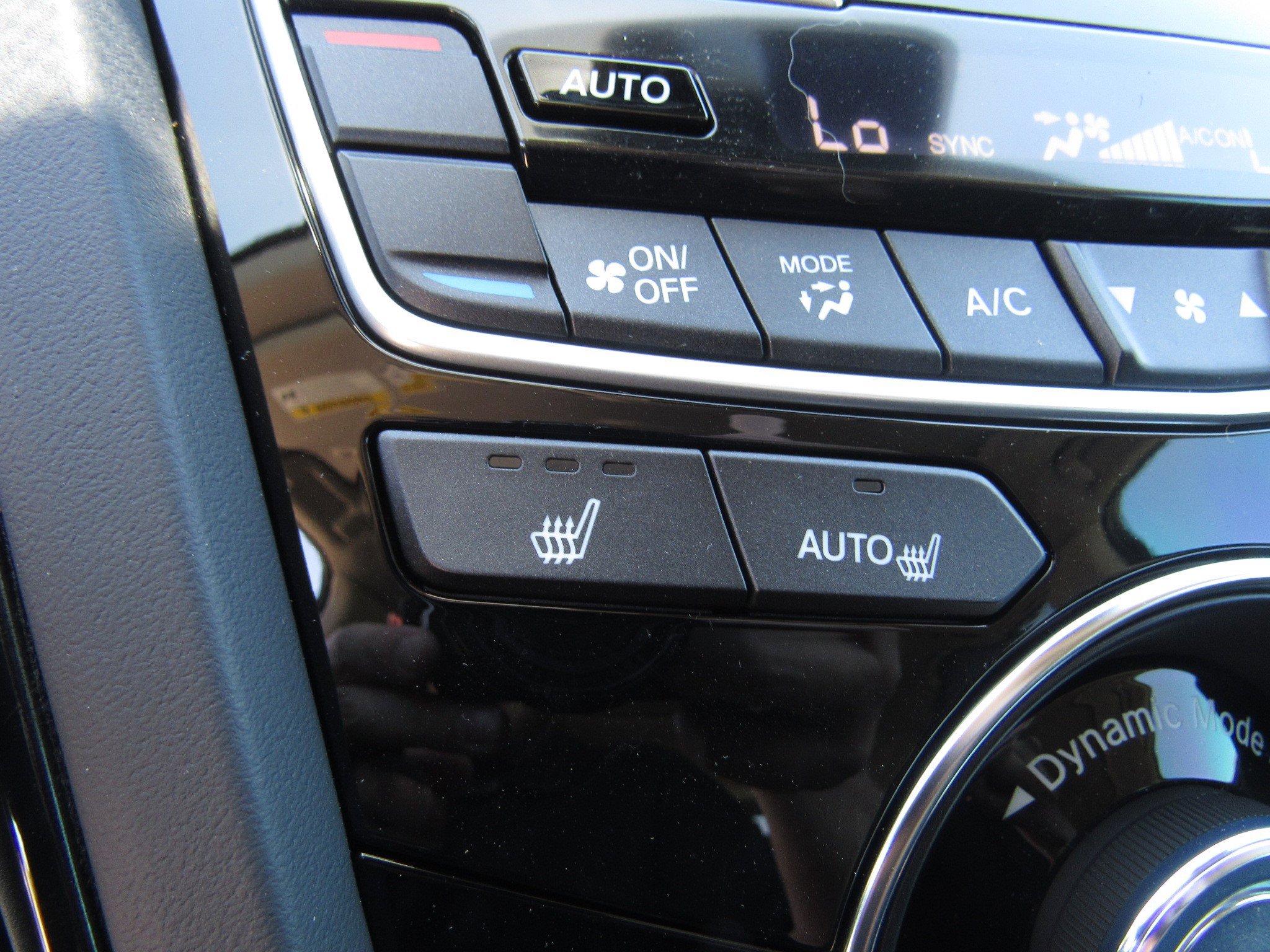 Certified 2025 Acura RDX SH-AWD w/ Technology Package image 24