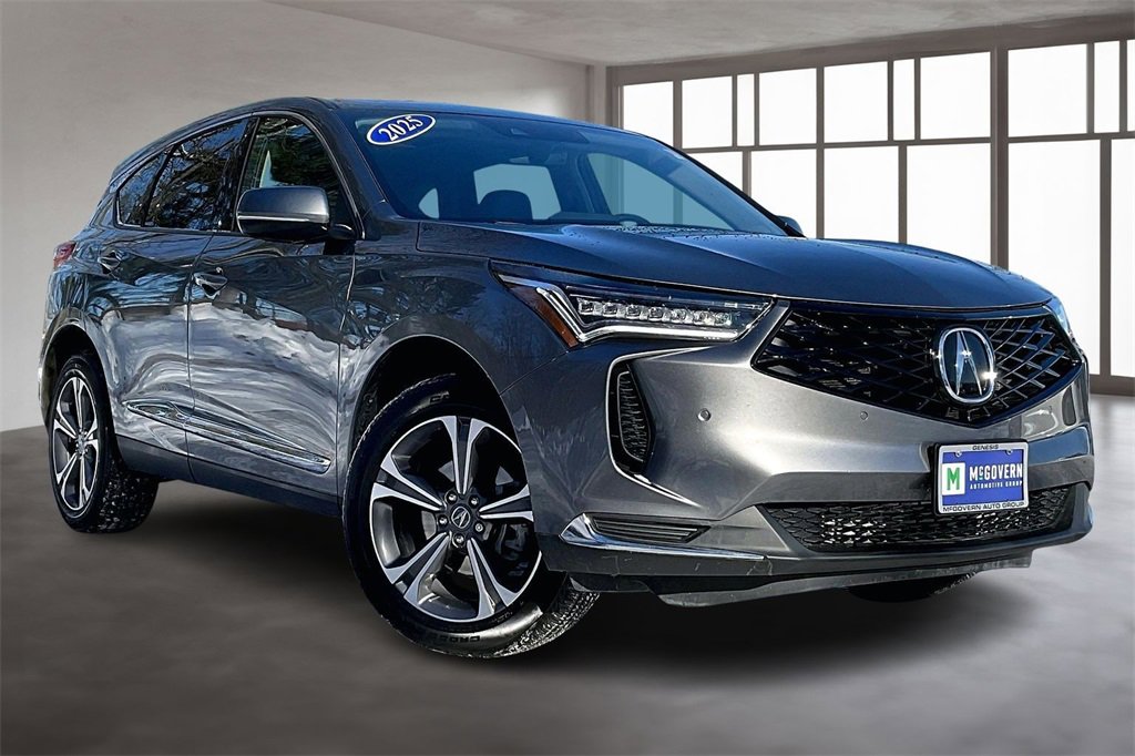 Used 2025 Acura RDX w/ Technology Package image 3