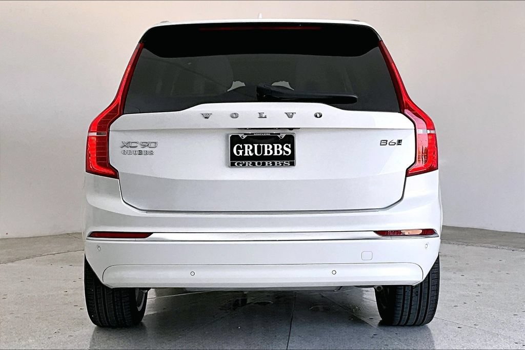 Certified 2025 Volvo XC90 B6 Plus w/ Protection Package Premier AWD/4WD image 5