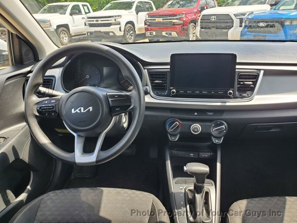 Used 2022 Kia Rio LX FWD image 17