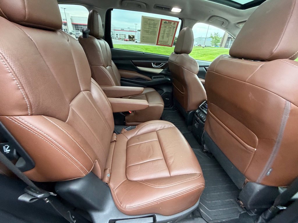 Used 2020 Subaru Ascent Touring AWD/4WD image 39