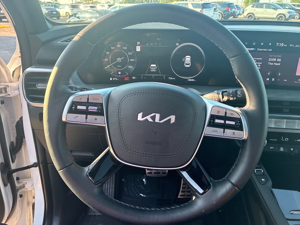 Used 2025 Kia Telluride SX X-Line AWD/4WD image 12