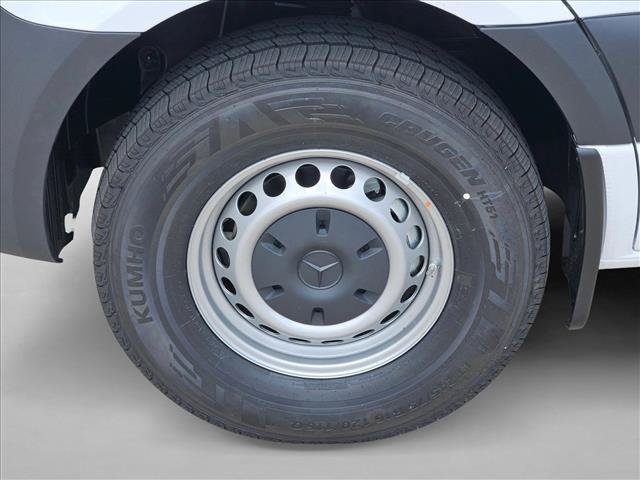 New 2026 Mercedes-Benz Sprinter 2500 image 10