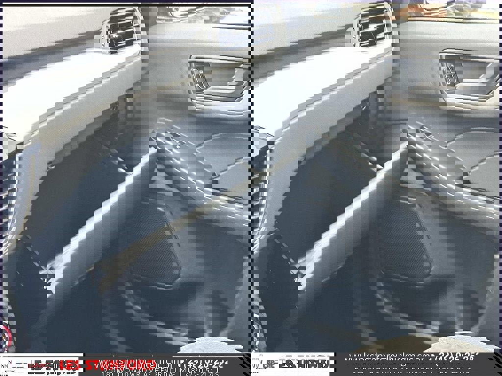 Used 2022 Ford Escape SE image 34