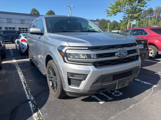 Used 2024 Ford Expedition XLT