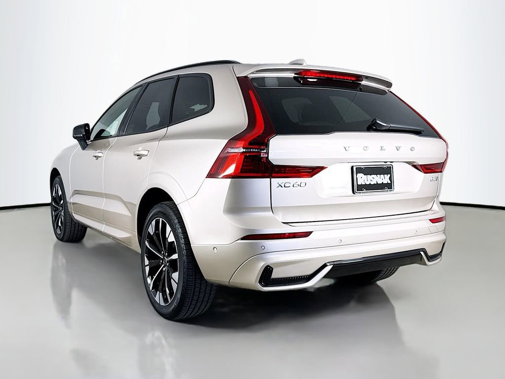 Used 2026 Volvo XC60 B5 Plus w/ Protection Package Premier image 5