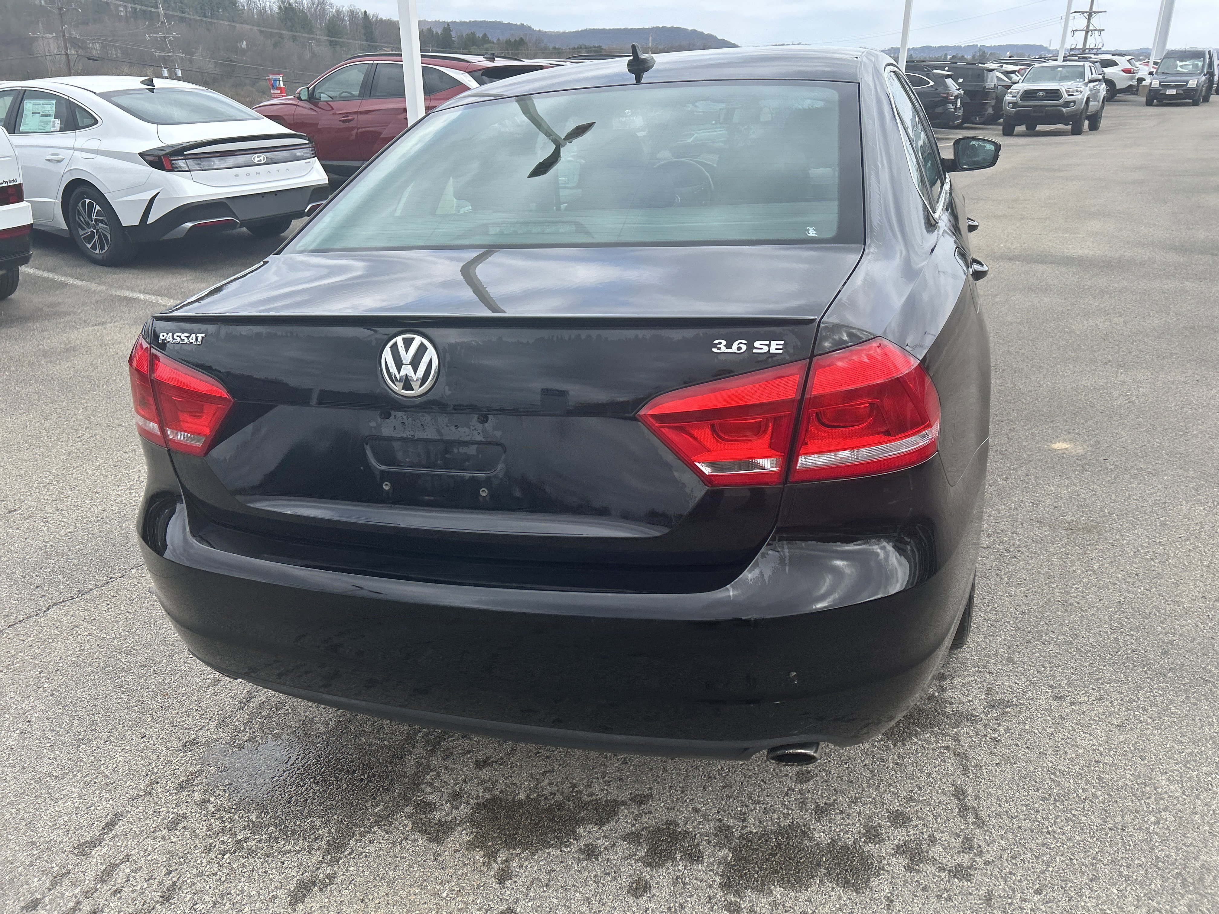 Used 2013 Volkswagen Passat 3.6 SE image 10