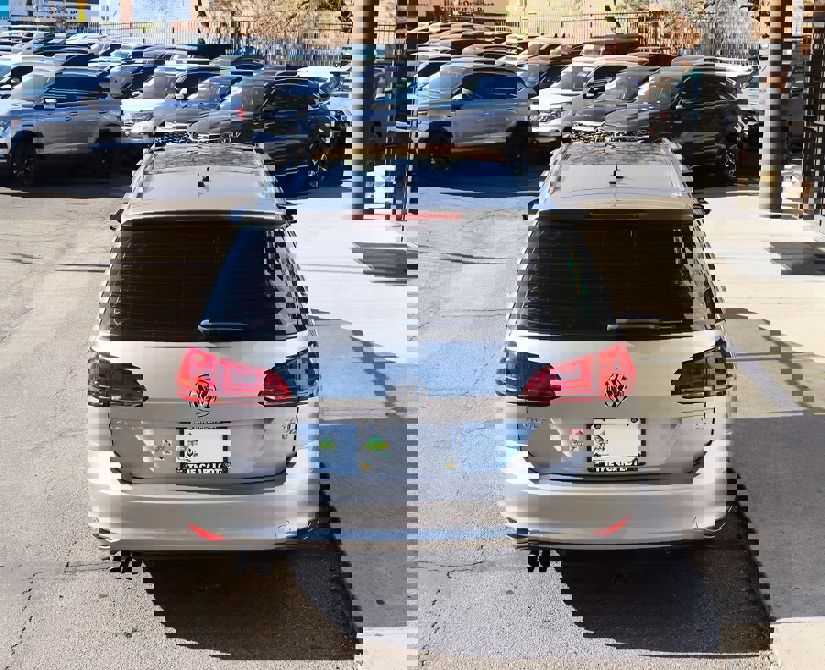 Used 2015 Volkswagen Golf SEL w/ Lighting Package (SEL) image 10