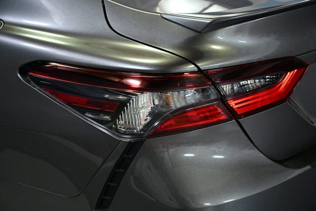 Used 2024 Toyota Camry SE AWD/4WD image 15