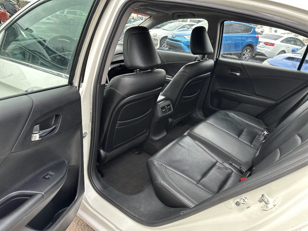 Used 2014 Honda Accord EX-L image 10