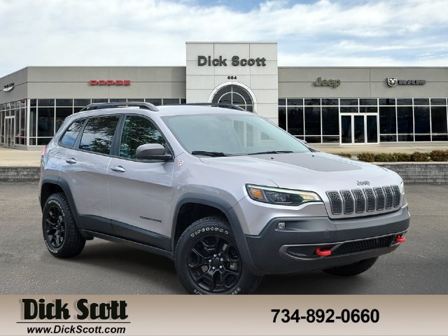 Used 2019 Jeep Cherokee Trailhawk w/ Cold Weather Group