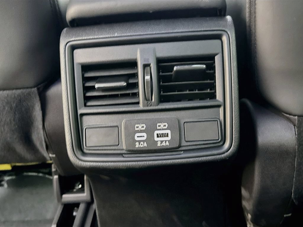 Certified 2026 Subaru Forester Premium AWD/4WD image 31