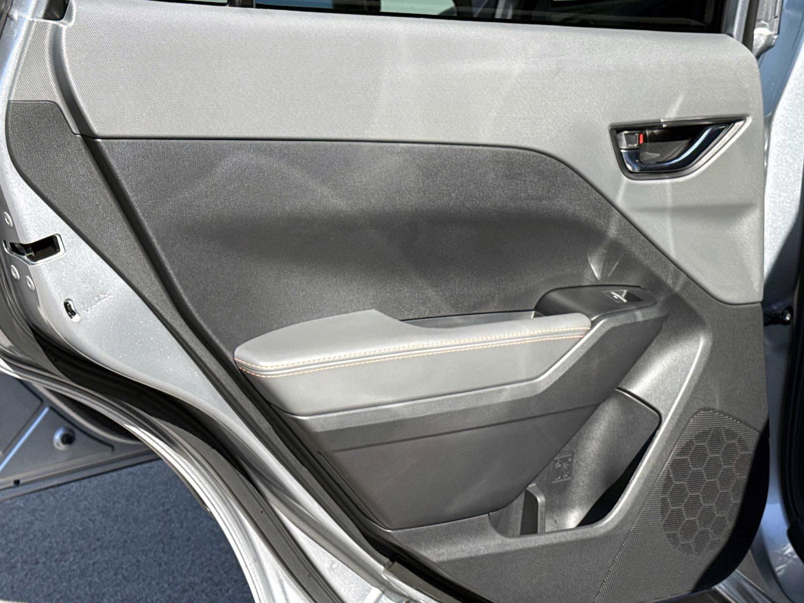 Certified 2025 Subaru Crosstrek 2.5i Limited w/ Crosstrek Mirror Package image 13