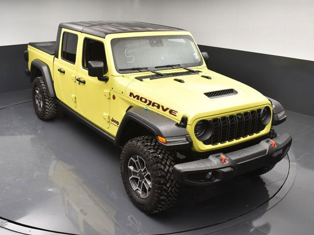 Used 2024 Jeep Gladiator Mojave w/ Technology Group image 41