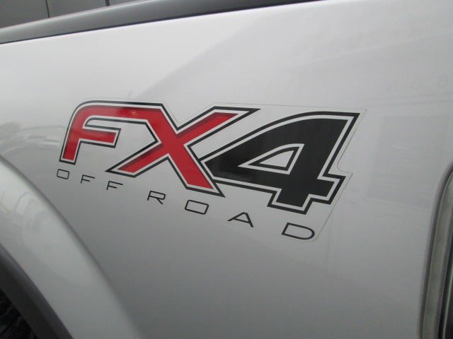 Used 2014 Ford F150 FX4 w/ Equipment Group 401A Mid AWD/4WD image 9