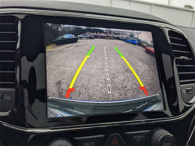 Used 2021 Jeep Grand Cherokee Limited w/ Luxury Group II image 21