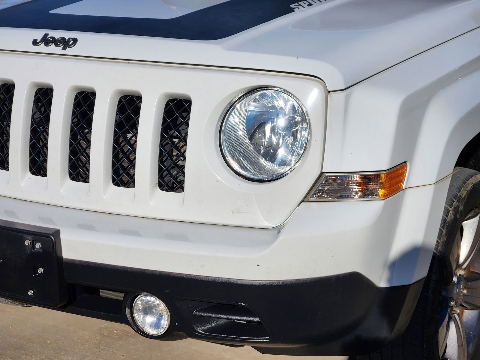 Used 2017 Jeep Patriot Sport image 10