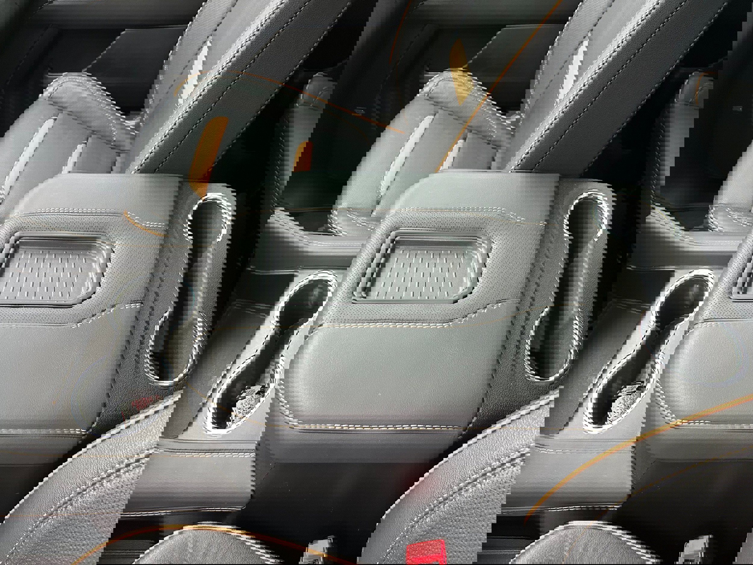 Used 2024 GMC Yukon AT4 w/ AT4 Premium Plus Package image 28