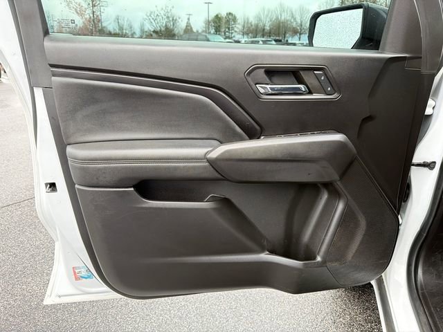 Used 2023 Chevrolet Colorado LT AWD/4WD image 10