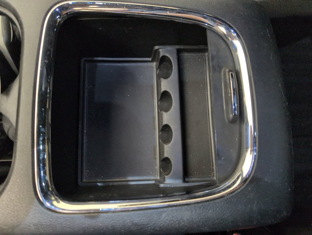 Used 2020 Dodge Grand Caravan GT FWD image 42