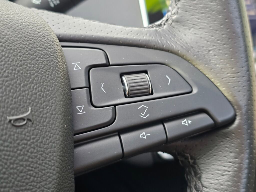 Used 2019 Cadillac XT4 Sport image 26