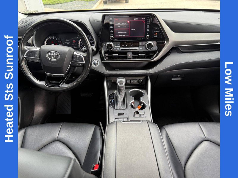 Used 2021 Toyota Highlander XLE AWD/4WD image 13