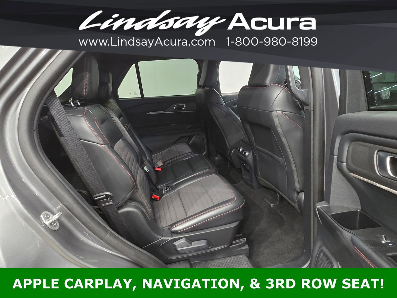 Used 2025 Ford Explorer ST-Line w/ ST-Line Street Pack image 9