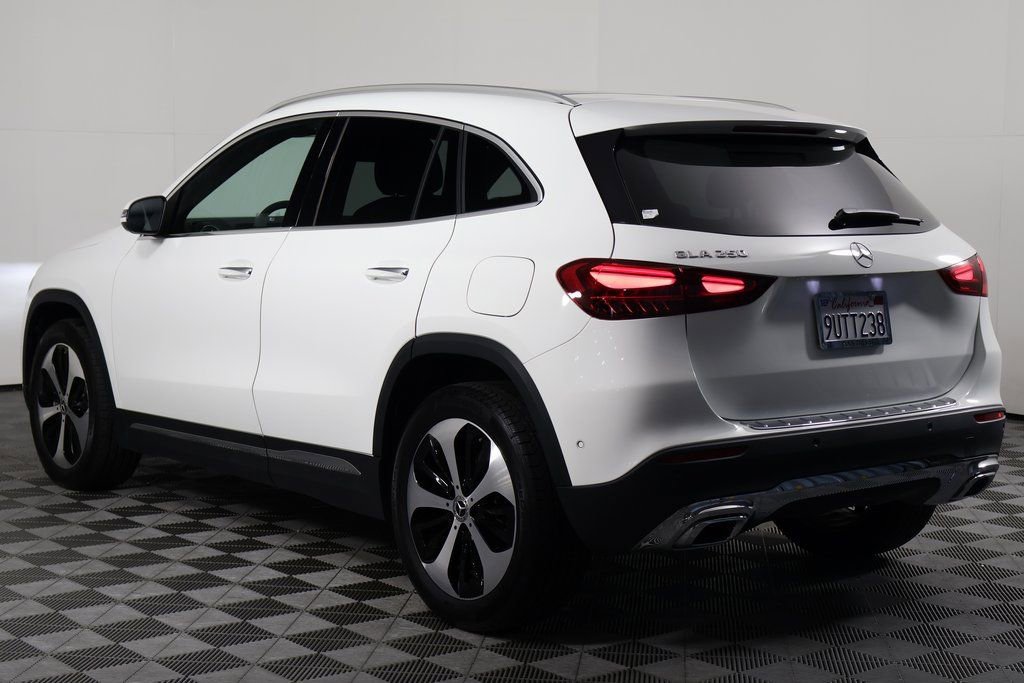 Certified 2026 Mercedes-Benz GLA 250 image 6