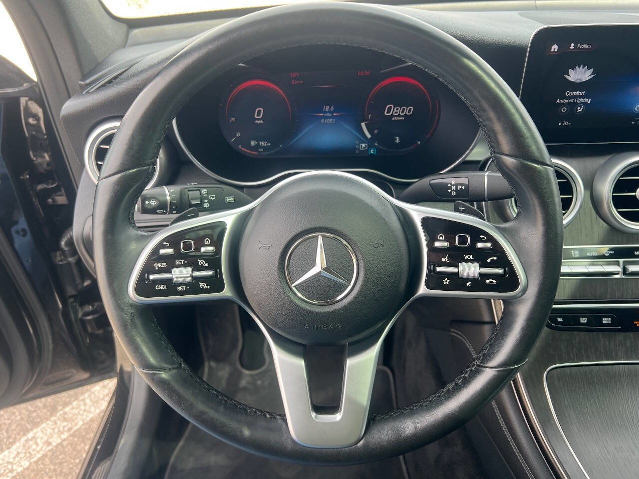 Used 2021 Mercedes-Benz GLC 300 4MATIC image 10