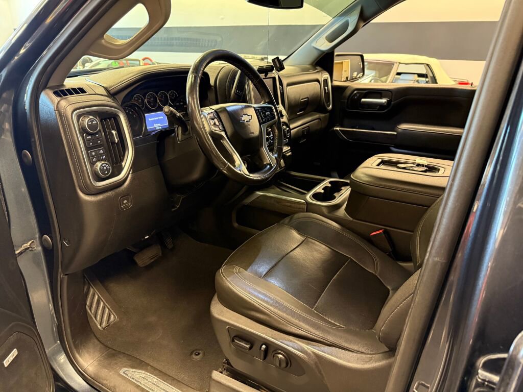 Used 2021 Chevrolet Silverado 1500 LTZ w/ LTZ Premium Texas Edition image 8