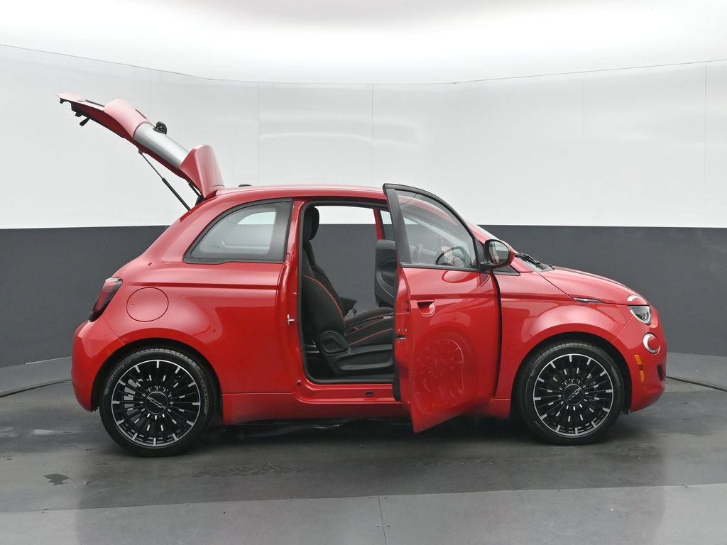 Used 2024 FIAT 500 e (RED) FWD image 34
