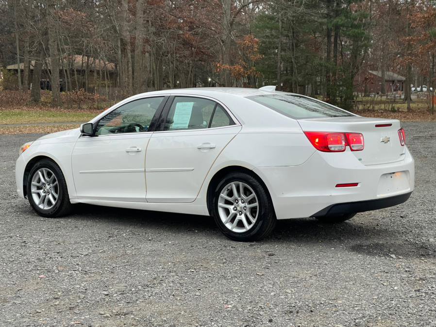 Used 2016 Chevrolet Malibu LT image 13