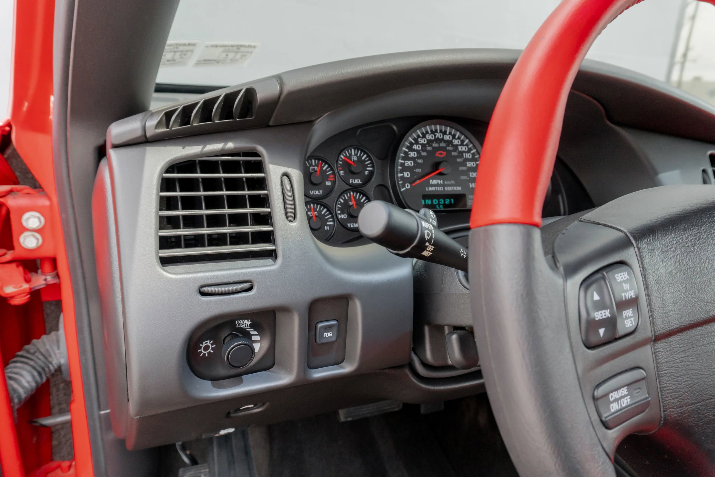 Used 2000 Chevrolet Monte Carlo SS FWD image 60