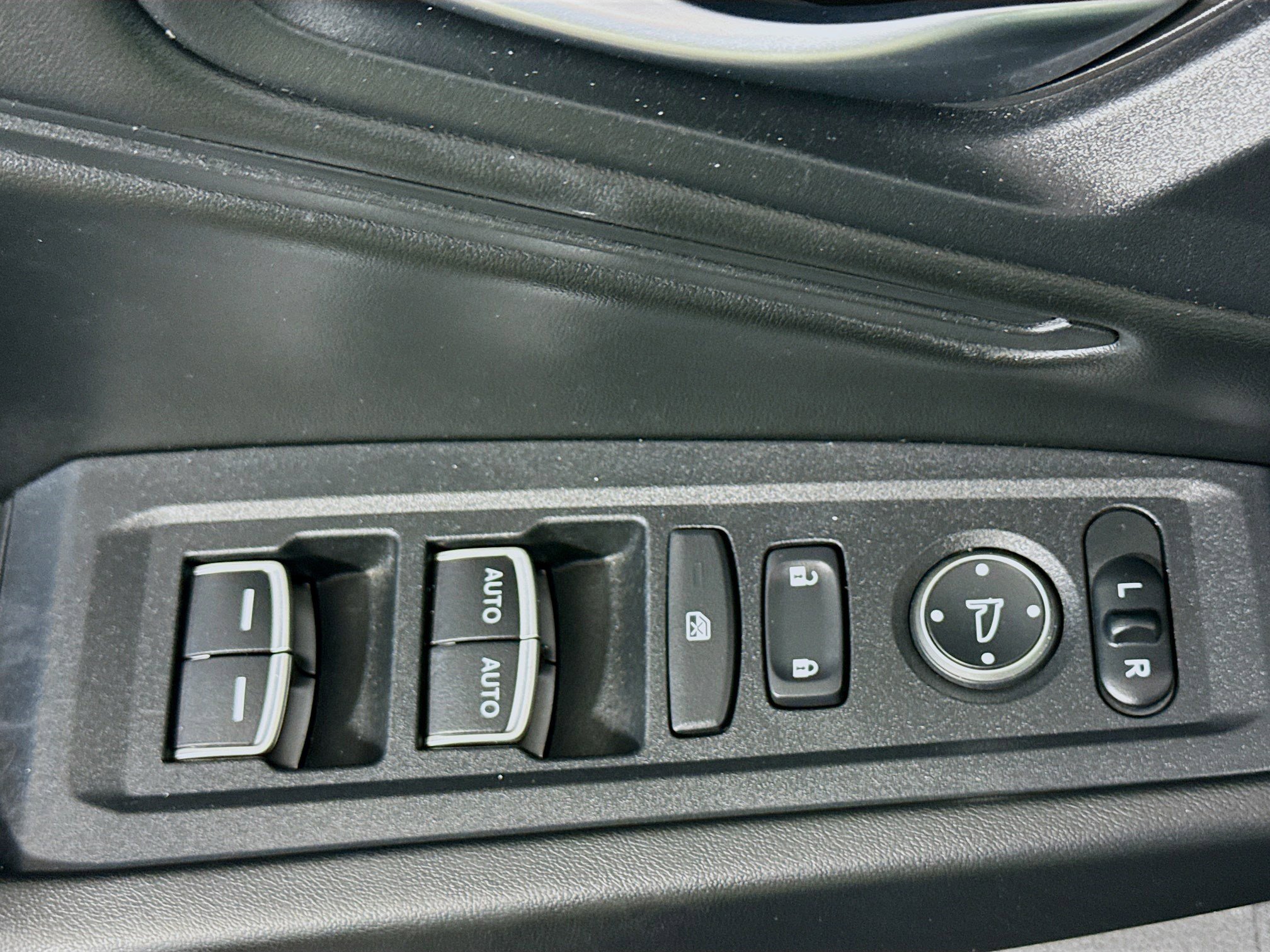 Used 2023 Honda Accord EX image 24