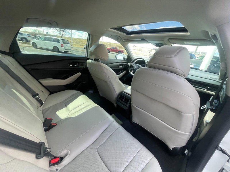 Used 2024 Honda Accord Touring image 16