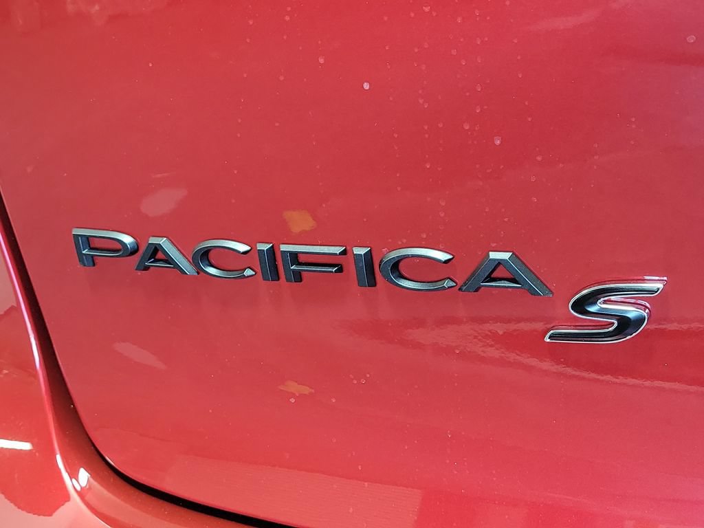 New 2026 Chrysler Pacifica Select FWD image 7